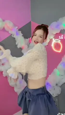 Bài này vẫn cuốn 😌