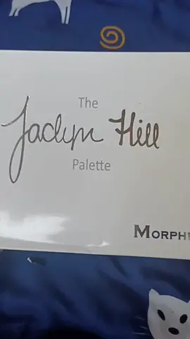 want more tutorial?? #jaclynhill #jacklynhillpalette #makeupworld #trendingproducts #eyeshadow 