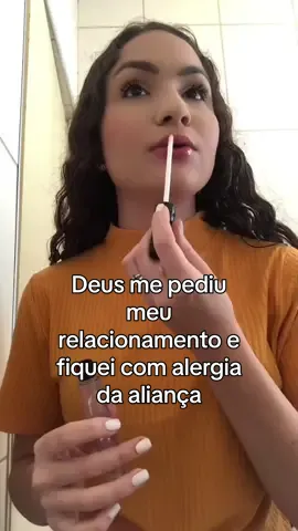 Pedi uma resposta e Deus me deu alergia da aliança 😳#jovenscristaos #cristaosnotiktok #respostadedeus 