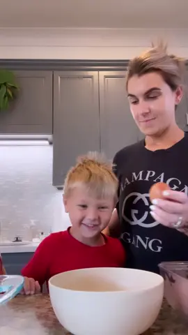 He made the #eggprank too easy 🤣😭 #fyp #foryou #eggprankchallenge #prank 