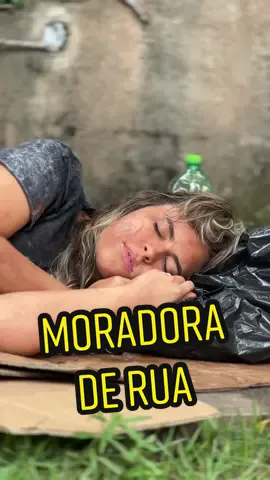 Ele humilhou a moradora de rua