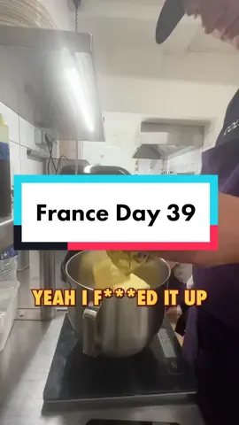 France Day 39: Packed to the gills!  Lol 39 days in and I’m still messing up, but hey that’s how it goes 🤷‍♂️ See you guys tomorrow  #cooking #france #restaurant #cook #restaurantlife #baking