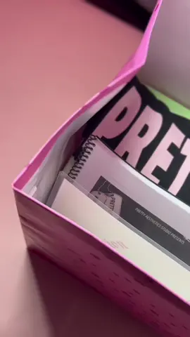 The wax industry is very fruitful and only grieing! Ig youre thinking about joining I highly recommend training with me!  #waxtrainer #waxtrainingvideos #waxtraining #dfwesthetician #dallasesthetician #estheticiantiktok #soloesthetician #estheticianstudent #waxexperience #fyp 