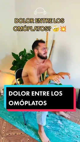Dolor entre los omóplatos? Te enseño a descomprimir tu espalda sin ayuda En incontables ocasiones, el dolor de espalda alta nace del exceso de compresión en la que se encuentran tus cuerpos vertebrales Esto generalmente ocurre debido a la retracción muscular, ya que, es esta la culpable de los desplazamientos óseos y del exceso de compresión articular Cuando permaneces demasiado tiempo sentado en una misma posición, tu región cervicodorsal es más propensa a sufrir estas consecuencias Con este maravilloso ejercicio conseguirás reducir la tensión en tu espalda alta, notando un alivio prácticamente al instante Recuerda que has de ser constante y perseverar en la ejecución de los ejercicios. Ah!, y no estés tanto tiempo sentado. #pablopilatesreal #dolordeespalda #espaldaalta #dorsalgia #cifosis #chepa #joroba #dolordecuello #dolorcervical #estiramientos #ejercicioencasa 