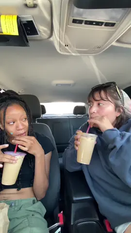 hi i need to post more tiktoks #minivlog #Vlog #dailyvlog 