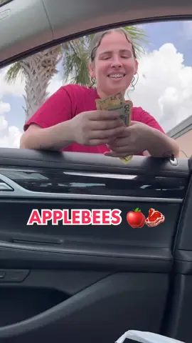Eatin Good in the Neighborhood! (Ate a kids Meal) 🍎 #Applebees #Carside #Togo #Fyp #Tipping  #Waitress #Server #Waiter #BigTips #BeNice #PrizeWheel #SoreadLove #SpreadCheer #RestaurantLife #NiceGuy #TeamNiceGuy 