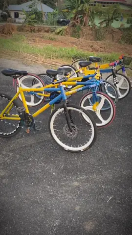 Cinrmatic Mode ✅ Geng Lajak Spoon Masuk Konten #azekkun Gais 🔥#lajakmalaysia #lajakhobikami #lajaktakkanpupus🚀 #lajakitujiwakami #lajakcomeback #lajakituhobikami #lajakmari #basikallajak #spoon #spoonsports #fixie #fixiespoon #lajakspoon #lajak Basikal si @Pomen_itik #pomenitik pn ada 👍 #fyp #CapCut #fyp #fypシ #fypシ゚viral #fypdongggggggg #fyppppppppppppppppppppppp #fypdong #foryou #foryoupage #foryourpage #foruyou #fypage 