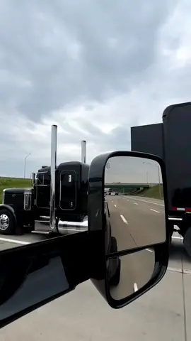 #Jacobsbrake #Road #Heavytruck #Camiones #Camion #Peterbilt #Kenworth #Paccar #Marko #Tostado #Bus #Truck #fypシ #Trucklife #Trucklover #Trucking #Trailer #Bigrig #Chrome #Frenodemotor 