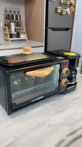 Menggoreng, Memanggang & Menyeduh hanya dalam satu mesin saja 🤯 Nashorn 3-in-1 Breakfast Maker membuat urusan dapur lebih cepat, praktis dan hemat. Sudah bergaransi resmi dan dapat di beli di marketplace MAHABOGA Home Appliances Store. 💕 #mahabogaid #mahaboga #homeapliances #nashorn #3in1 #breakfastmaker #baking #muffin #minioven #oven #sarapan #peralatanrumahtangga #peralatandapur #kitchenappliances 