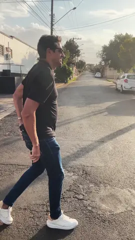 Visitando os avos nos dias dos pais @Caio e o vovô Anesio #edmilson #caiodovovoanezio #flypシ #tik_tok 