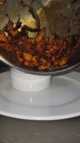 #chillidry #chickenchillidry #chicken #Foodie #rice #garlic #voiceover #pakistan #dubai #chilli #spicy #spicyfood #mehermahmarketing  @MeherMah Marketing 