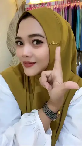 segitiga instan non pet jersi premium..series haura hijab..is the best.. #jilbab #rekomendasihijab #hijab #hijabviral #hijabinstan #haurainstan #hijabsegitiga 
