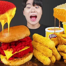 Youtube➡GONGSAM TABLE 이공삼 #foryou #foryoupage #foru #fyp #foryourpage #ASMR #먹방 #푸드 #틱톡푸드 #mukbang #mukbangkorean #cookingasmr #cooking #cook #redcheetos #hamburger #hotdog #hashbrowns #Yellowcheetos #chicken #chickentender #cheesestick #cheesesauce #cheesebuldak #honeycomb 