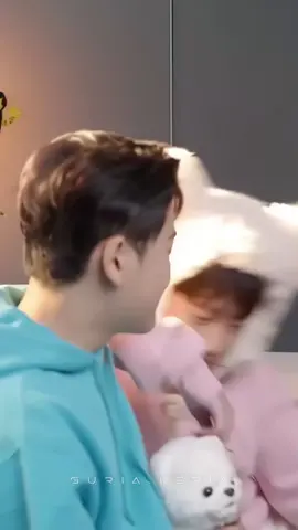 cứ bị cư tê ó #gumayusi #keria #guria #t1 #t1win 