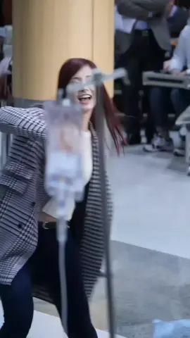 Respondendo a @zuzubolandia moot eu fiz essa aq pq nunca vi alguém usando, q ódio desse troço q fica na frente da Tzu 😭😭💔 #tzuyu #likeoohahh #twice #fancam #moot #4k #moot #ivzchae 