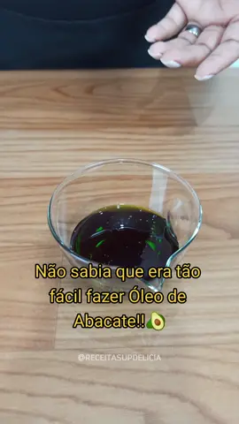 Não sabia que era tão fácil fazer Óleo de Abacate!!🥑#abacate #oleo #pele #cabelo #abacate🥑 #dica #receitas 