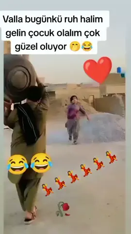 böyle olanları etiketleyin aynı ben kimler böyle 😁😁#komikvideolar #komik #komedikocak 