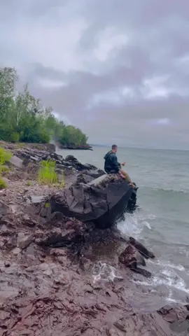 The Balcony by @robbie scott is now out #newmusic #newartist #genz 