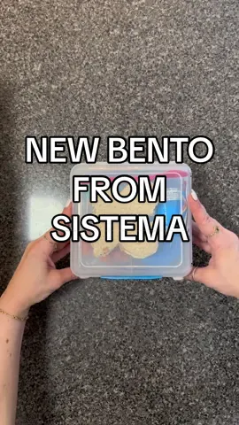 #ad This @sistemafoodstorage box is compact but has a ton of room! The waterbottle and yogurt pod are an awesome added bonus! #sistemapartner #lunchboxideas #kidslunches #kidslunchbox #kidslunchbox #momlife 