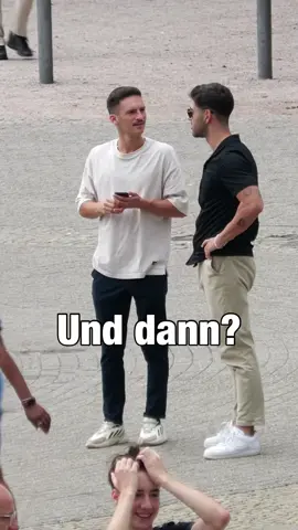 War doch eine normale Frage #fyp #foryoupage #fürdich #viral #streetcomedy 