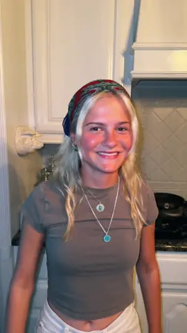 Well this sucked 🫠 @molly  #college #moving #sad 