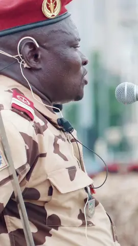 Portez arme 🇹🇩🔥#army #military #independenceday #tchad 