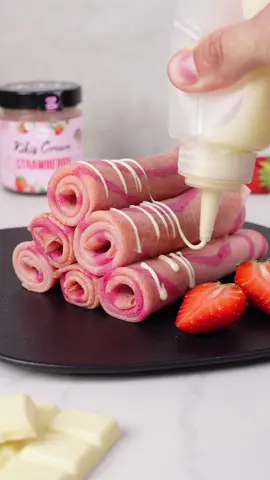 Leute macht die dinger nach die sond der wahnsinn👚🎀💕 #barbie #pancakes #barbiefood #pfannkuchen #einfacherezepte 