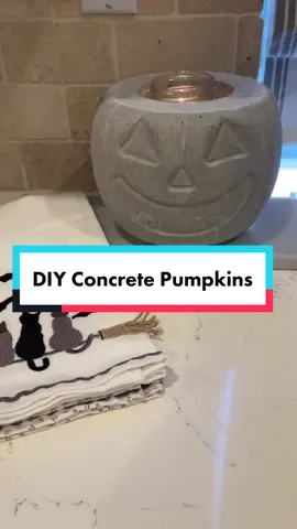 DIY Concrete Pumpkins #halloween 