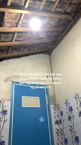 #fyp gaya bebas too🤣 #sadvibes🥀 #fypberandatiktok #banyuwanggi24jam 