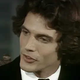 Pedro Aguinaga eleito o homem mais bonito do Brasil nos anos 70.  parece o henry kkk #locomotivas #novela #novelasglobo #globoplay #fy #fyp #fypage #parati #edit #brasiledit #70s #brasil70s #viral #brasil80s #editsbr 