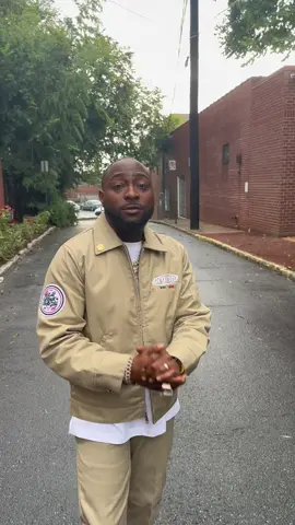 Little fit check with Major Lazer way ⏳ #UnavailableRemix 