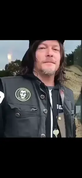 Its my birthday 🥳🥳 #thewalkingdead #twd #twdedits #fyppp #viral #normanreedus #jeffeydeanmorgan 