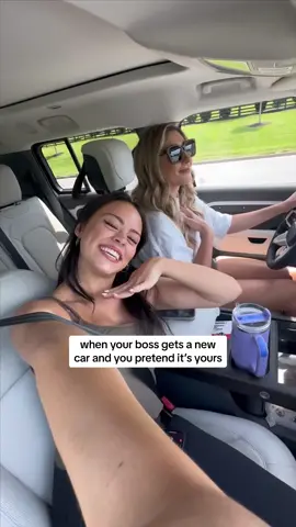 @Samantha Bauchmann i have dreams about your car every night 🧚‍♂️🕺🏻 #coolestbossever #bestboss #defender #ilovemyjob 