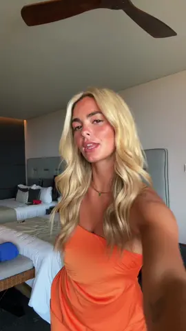 we love a twinning sister moment 