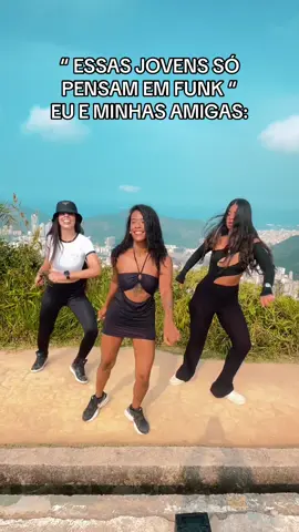 A gente só escuta coisa boa 😍 deixe a sua nota! #dance #girls #shufflegirl #shuffledance #shuffle #freestep #nostalgia #nostalgiamusic #anos2000 #2000s 
