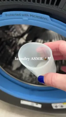 My counter is now softer than my clothes 🫠🫠 #laundry #laundrytok #laundryday #laundryroom #washingclothes #clean #cleanwithme #cleaningmotivaton 