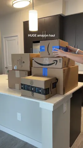 Giant amazon haul: new home finds, organization + random little things I needed! #amazonfinds #amazonhaul #unboxing #homessentials #amazonhomefinds #amazonunboxing 