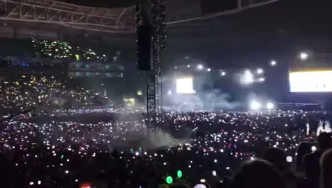 YOU CAN’T STOP ME LOVING MYSELF!! #bts #army #btsarmy #concert #brazil #idol #song #fandom #fans #fanchant #singing #lightstick #armybomb #kpop #fyp 