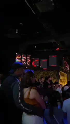 PRANK MO NA HABANG BAGO PA !! KUNWARI naSA CLUB / Bar Ka ng ILOILO 😍 Tapos Madami kang kasama tapos Sila lahat may Jowa ikaw lang Wla hahah sa CITY OF LOVE KA PERO IKAW LANG WALA KA  HUG KAG KA HOLDING HANDS DIRA 😅😅😅 #biboynatics  #fyppppppppppppppppppppppp  #bar #caveiloilocity  #thecaveiloilo  #iloilocityoflove🇵🇭❤️😍  #ILOILOCITY #prank #prankyourfriends #philippines  #iloilocity  #shat 