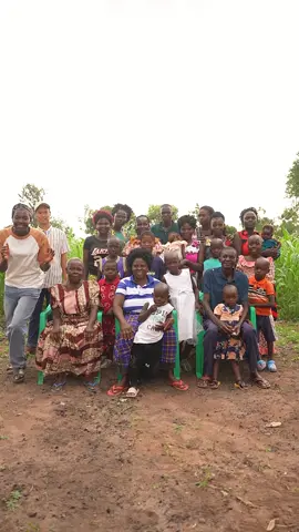 Years have passed, we finally got another family photo together!