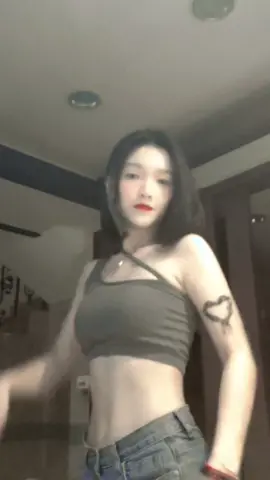 應該還跟得上末班車對吧 IG:ugly_0720