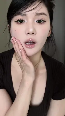 Natural and light looking make up. #makeuptutorial #makeupartist #makeup #eyemakeup #eyemakeuptutorial #makeuptransformation #makemefamous #makeuphacks #eyelinertutorial #Eyeliner #eyeshadow #eyemakeupchallenge #eyemakeuptips #makeuptips #makeuplook #fyp #fypシ゚viral #BeautyTok #beauty #beautytips 