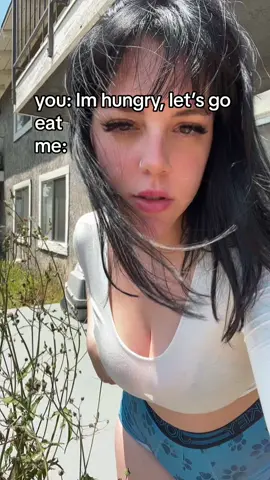 me toooooo!!! Im always hungry 😭