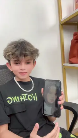 Taray ng wallpaper 😤