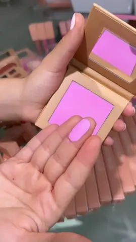 Bubblegum blush 💗🌸 #makeup #viral #fy #pink #blush #foryou #pourtoi #trend #pinkblush #blushtrend #foryoupage 