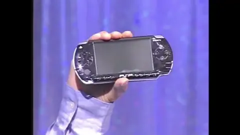~PSP (2005)~ #psp #playstation #playstationportable #ps5 #playstationedit #nostalgia #2k00 #2000s #childhood #retro #retrogaming #aesthetic #nostalgic #throwback #tbt 