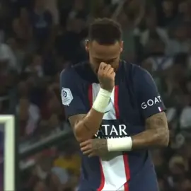 ‏نيمار يرقص على قلوب أهل الرياض كلهم💙💙 #نميار #الهلال #الاكسبلور 