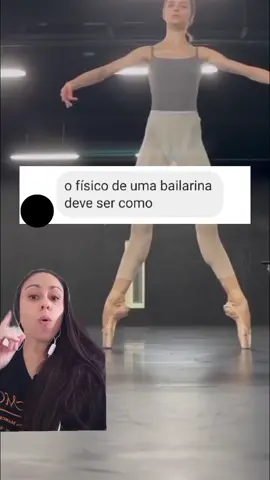 Físico ideal para uma bailarina #ballet #sapatilhadeponta #pointeshoes #ballettoktitok #ballettok #balletlovers #balletclass #bodyballet #balletbody #balletrusse 