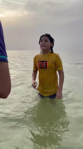 Kya kabhi Koi Asa karta hay?#foryou #fyp #musatanveerdubai #tiktokpakistan #tiktokuae🇦🇪 #tiktokshortfilm #tiktokarab #viral #tiktokdubai #motivation #tiktok2023❤️ #foryoupage #fun #funnyvideos 