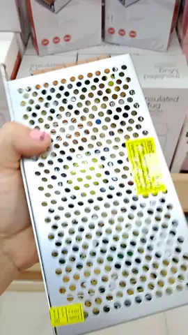Fontes chaveada 12V 15A 180W. Tá de 53 reais atacado é 46 reais. #fontechaveada #fontes #fonte #lojadeeletronicos #garanhunspe #serratalhadape #lojachaubolsa #vendedoramomou #propaganda #recife_pernambuco #sualoja #saovicenteferrerpe #cumarupe 